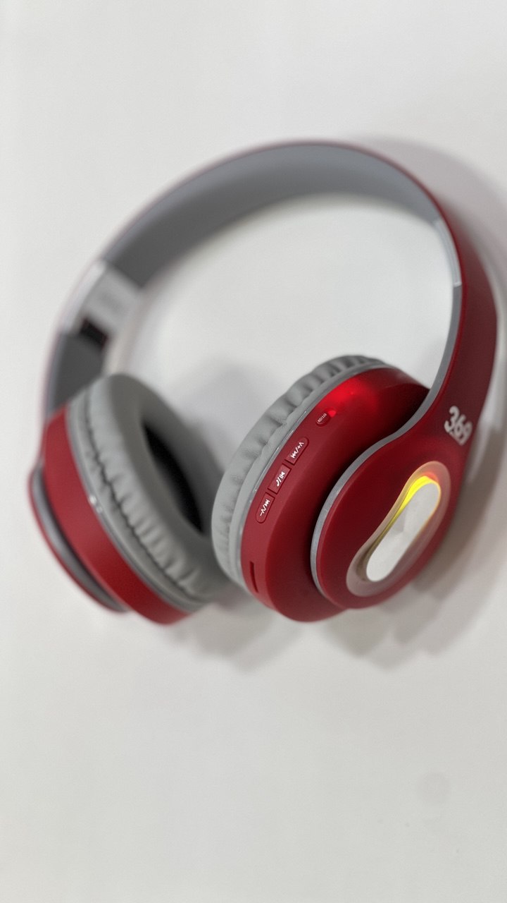 هدفون در رنگ بندی آبی قرمز صورتی برند : 369