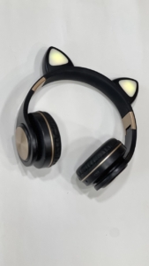 هدفون کت برند M1 در رنگ مشکی کیفیت بالا و کوالیتی بسیار خفن