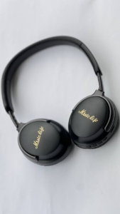 هدفون مارشال مدل ک AKZ 22 مدل گرد در رنگ مشکی و بسیار با کیفیت