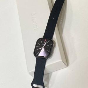 apple whatch های کپی اورجینال بسیار با کیفیت همراه با دو بند و سیم شارژ